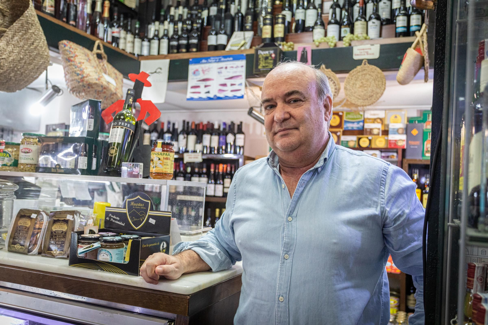 Pelayo García, propietario del galardonado bar Terraza.