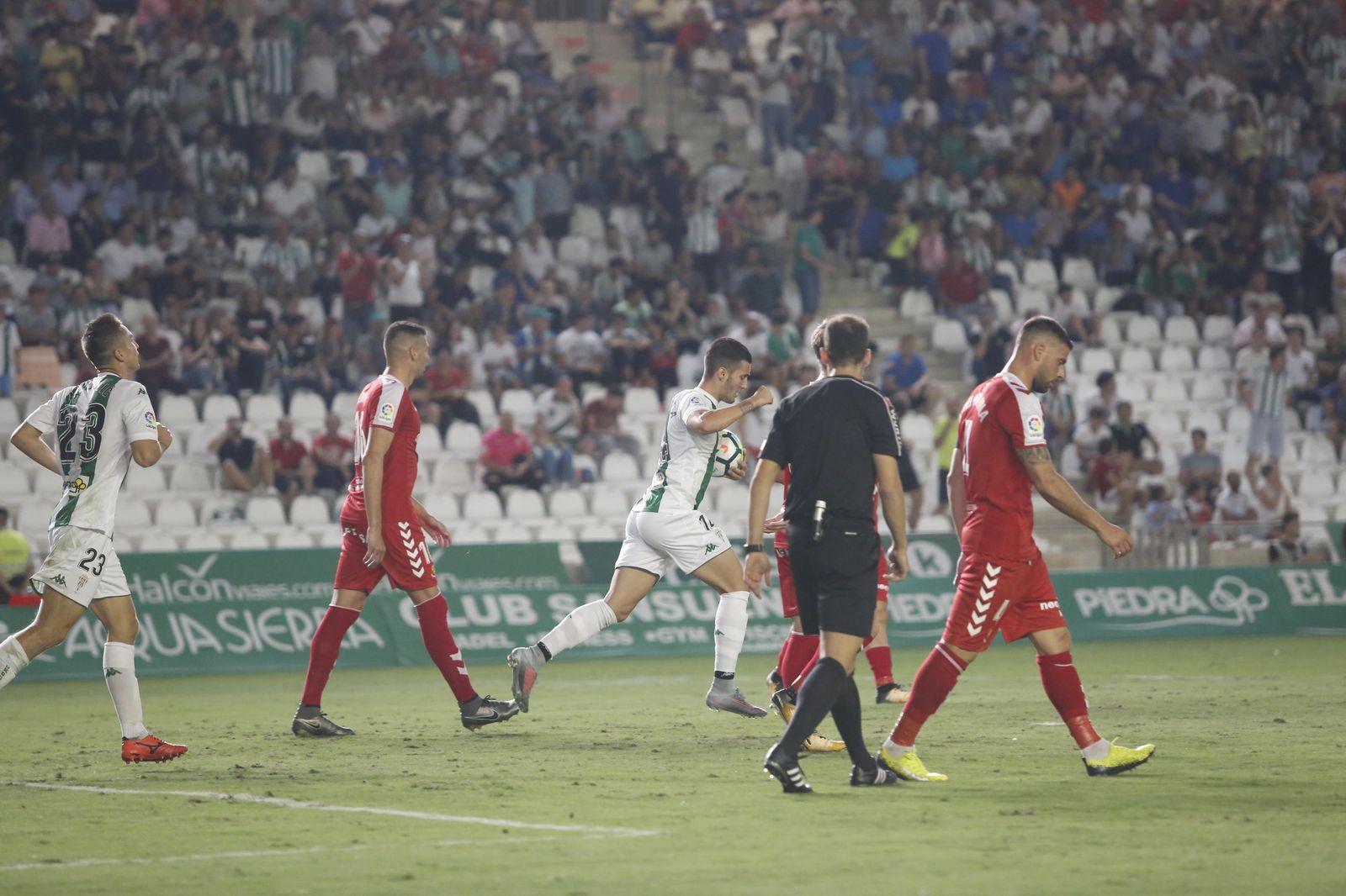 El Córdoba-Nástic, en imágenes