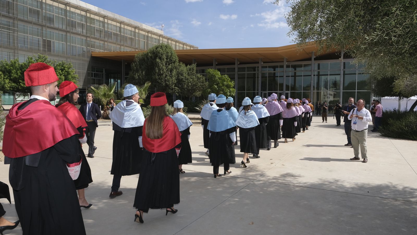 El Presidente de la Junta Juanma Moreno, inaugura el curso universitario andaluz en Almería
