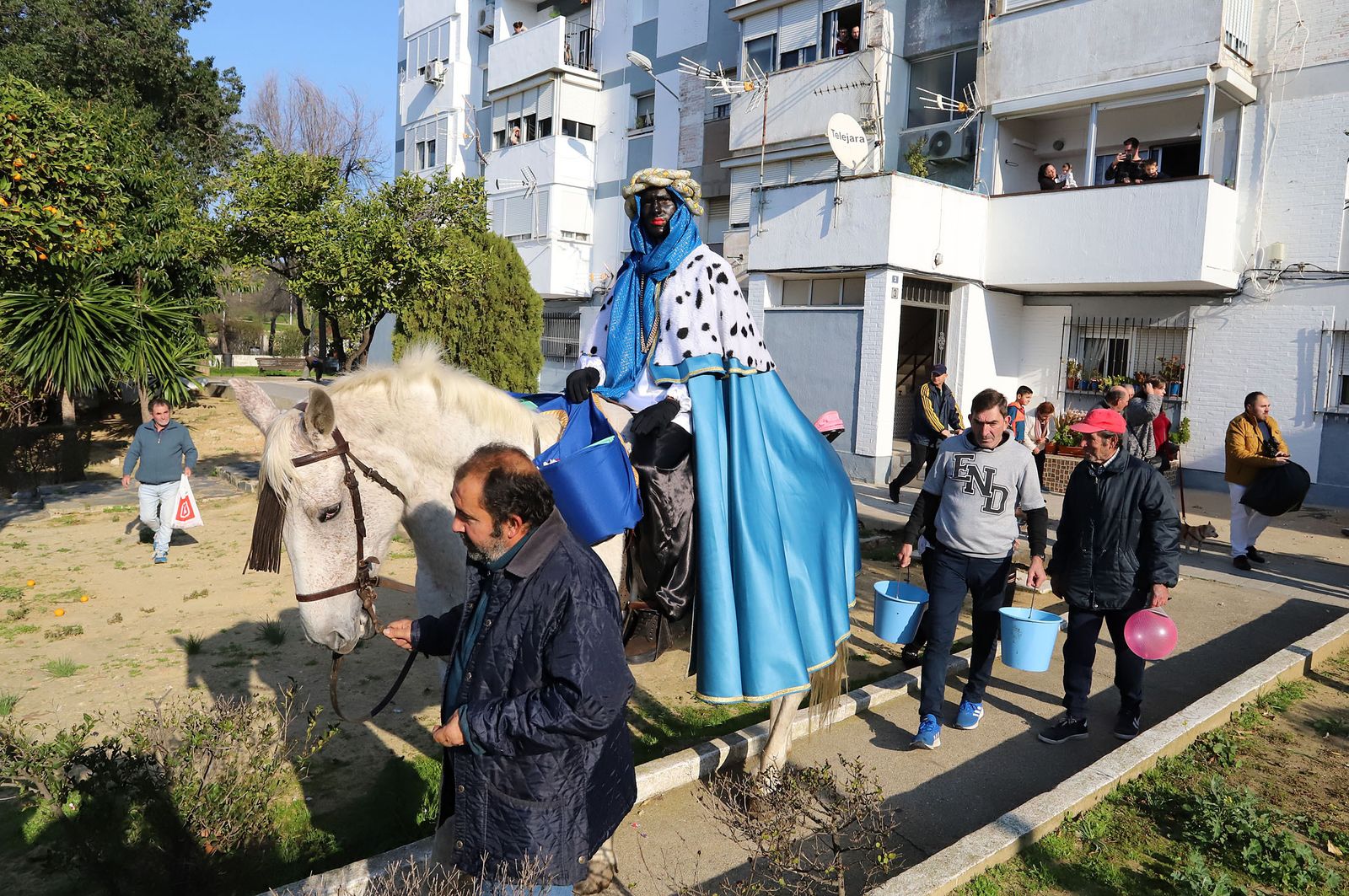Imágenes de los Reyes Magos en la barriada de la Hispanidad