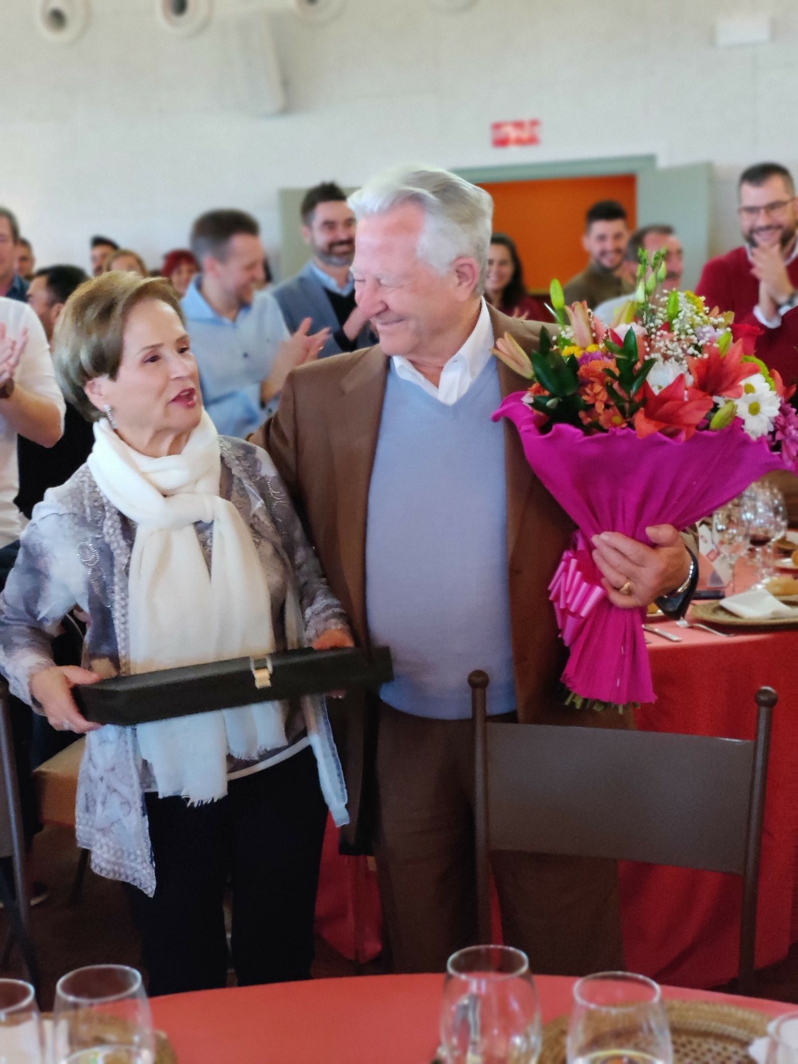 María Luisa Portero y Antonio Deza, durante el homenaje.