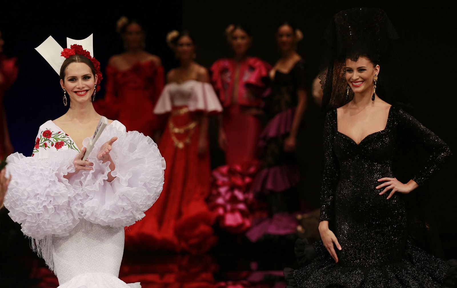 Desfile de Luis Fernández.