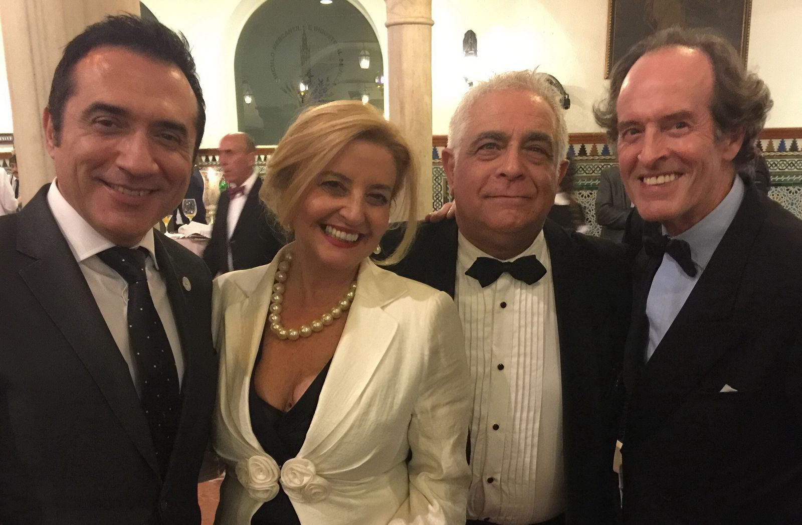 Con buenos amigos: Antonio Montiel, Miguel Caiceo y Carlos Telmo, en 2015