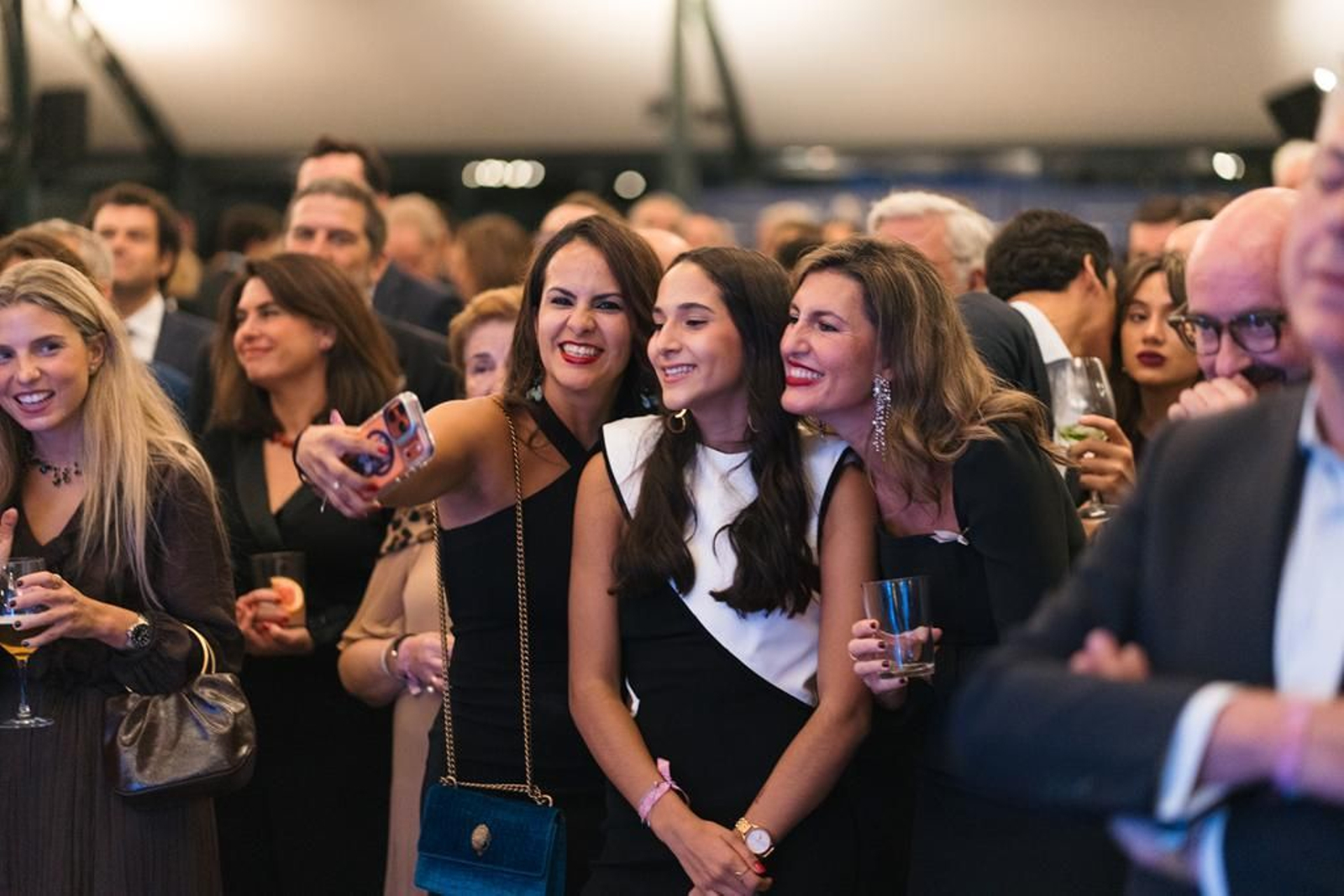 Cena benéfica contra el cáncer de mama de Fundación MJV y Grupo ABU