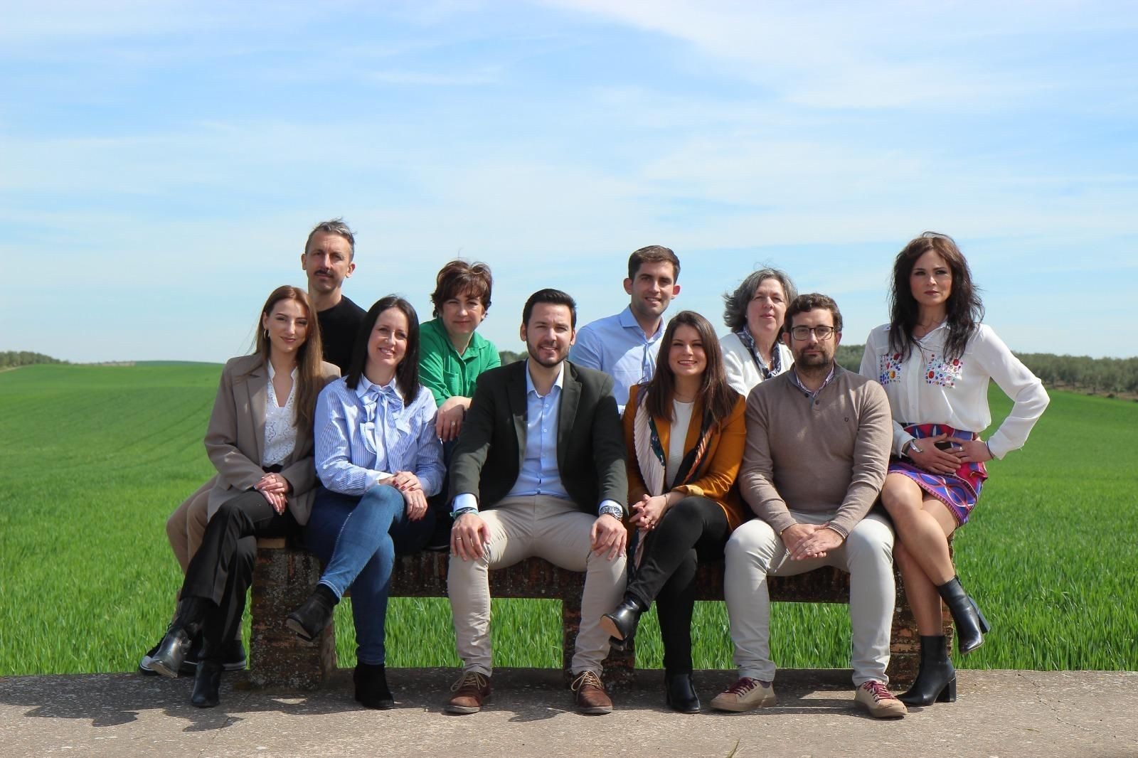 Francisco Javier Maestre junto a su equipo de gobierno.