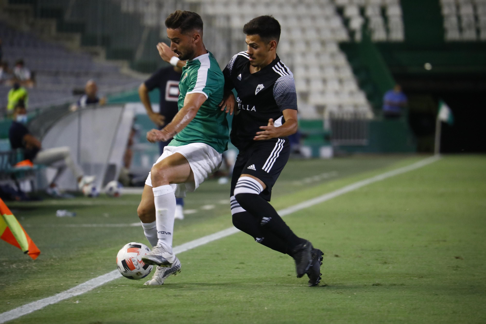 El amistoso entre el Córdoba CF y el Marbella, en imágenes