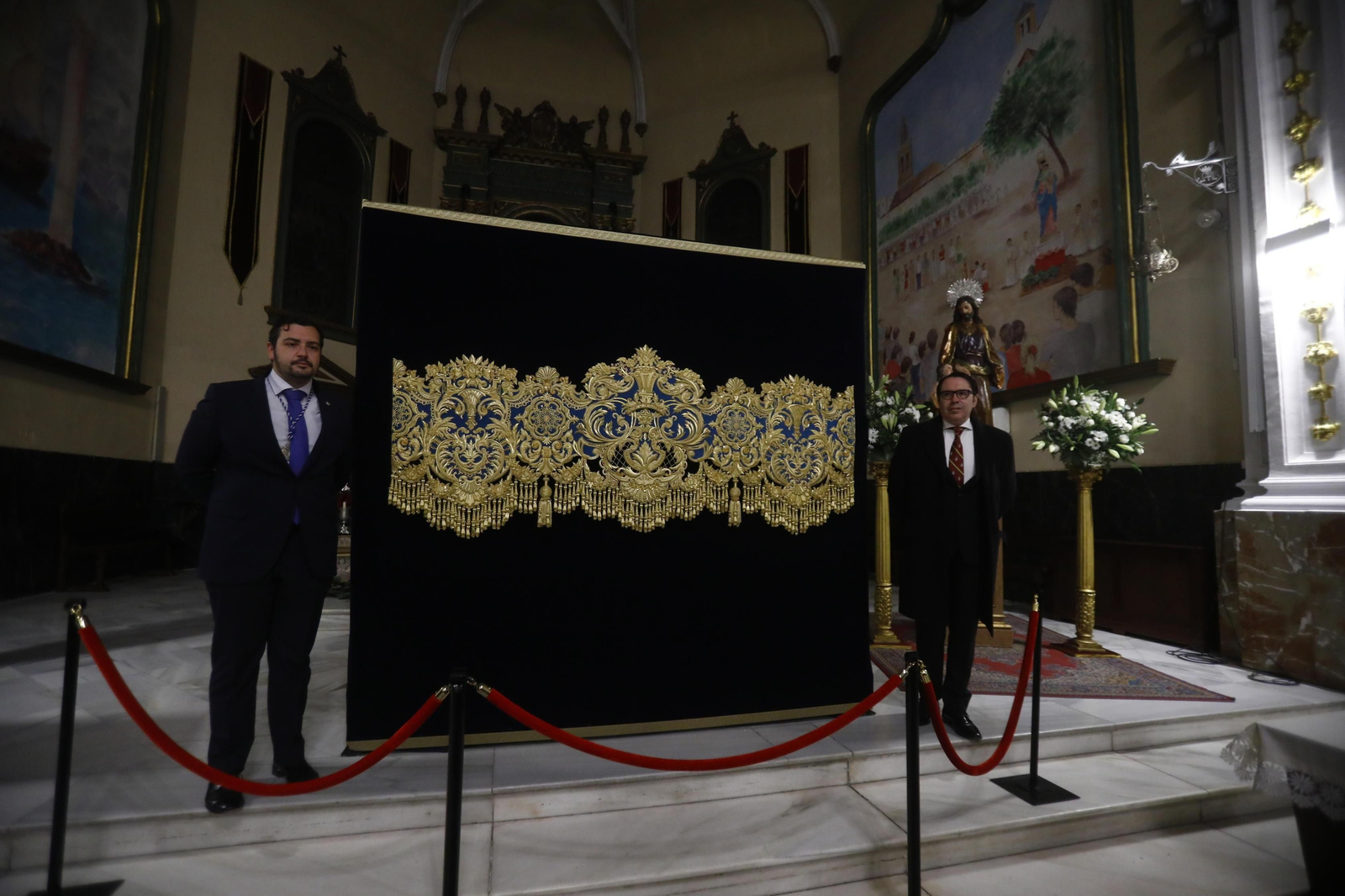 Presentación de la nueva bambalina frontal de Nuestra Señora de la Piedad. Presentación de la nueva bambalina frontal de Nuestra Señora de la Piedad.