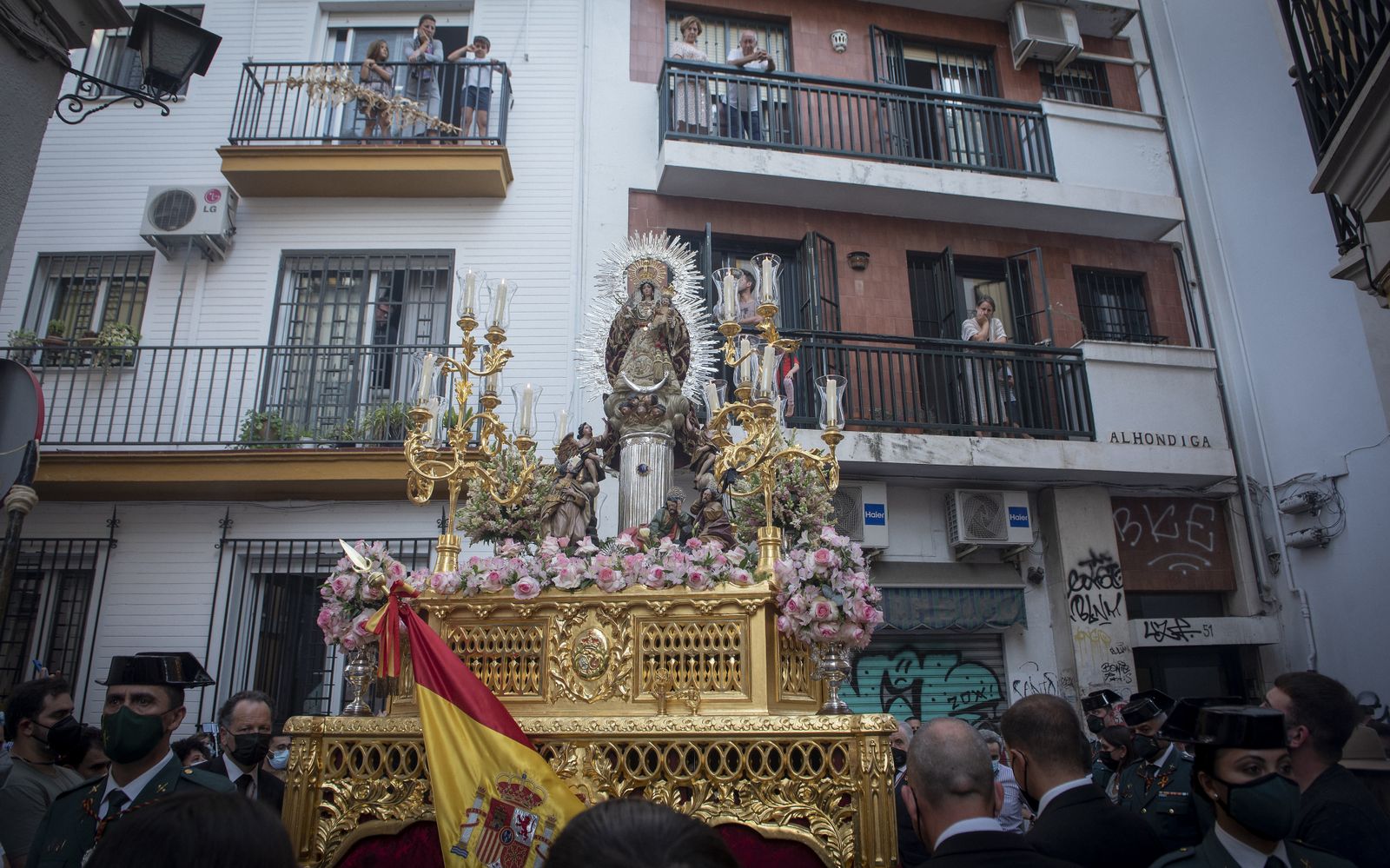 La procesión de la Virgen del Pilar, en imágenes