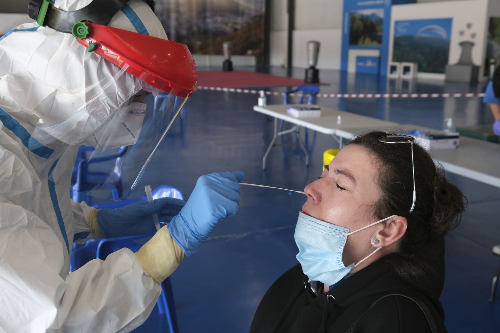 Fotogalería cribado test antígenos COVID-19 en Berja. Almería
