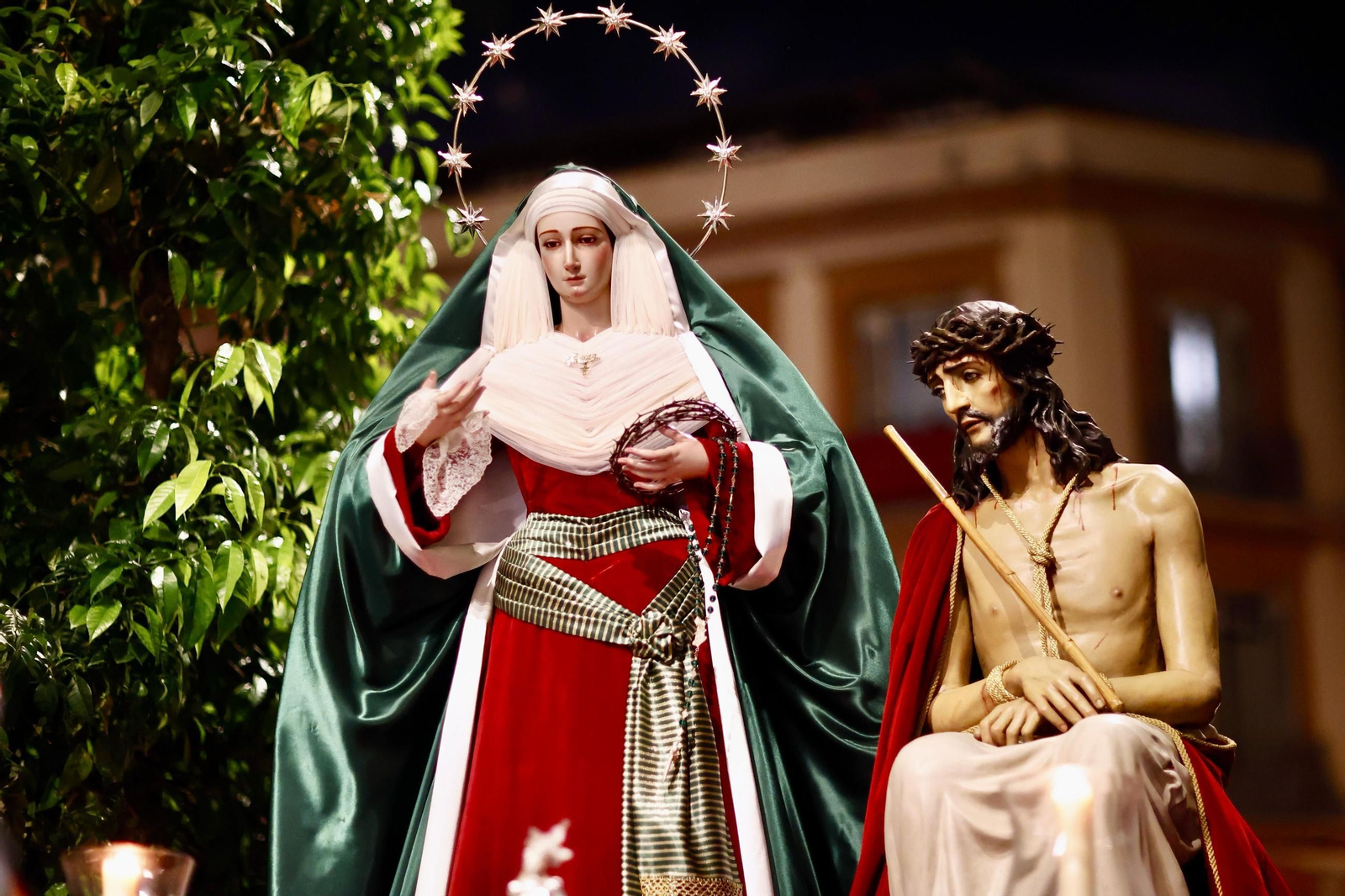 Semana Santa Málaga 2025 | Los traslados de Estudiantes, Paloma y Esperanza, en fotos