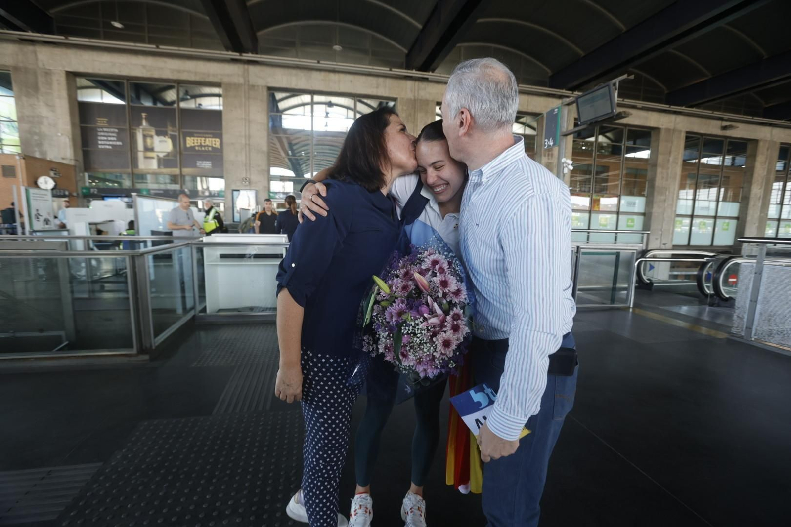 Las mejores fotos de la llegada de Carmen Avilés a Córdoba tras el pase a los Juegos Olímpicos de París