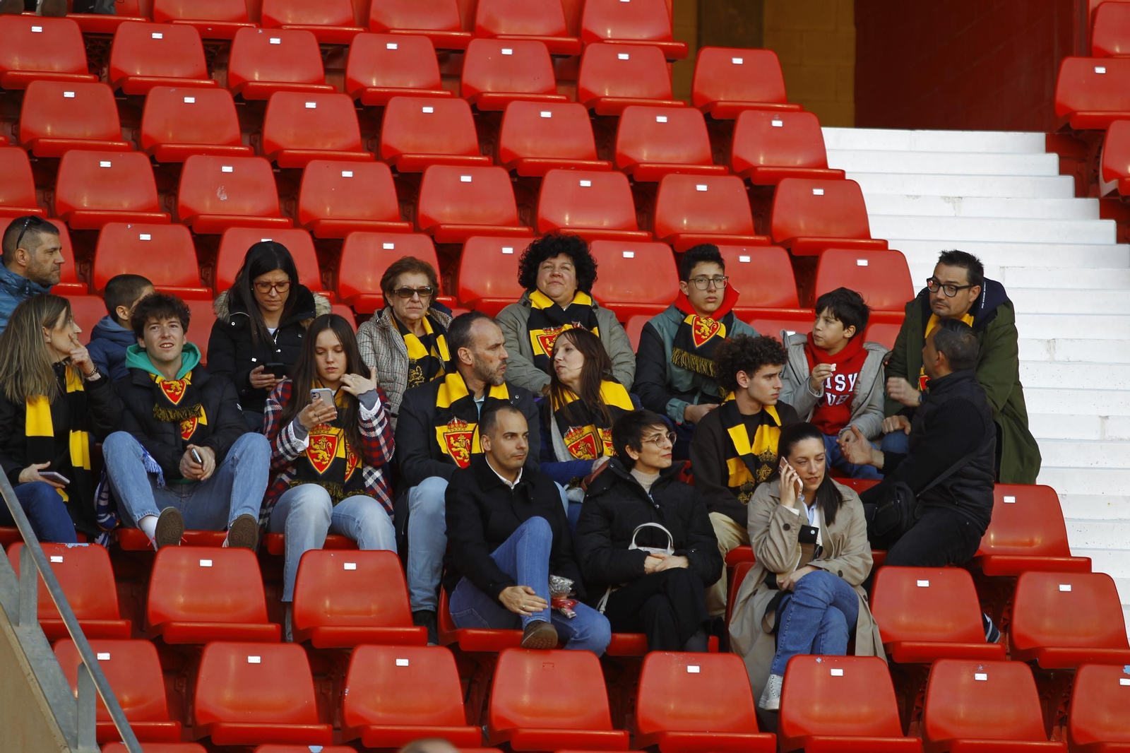 Búscate en las fotos del Almería-Real Zaragoza