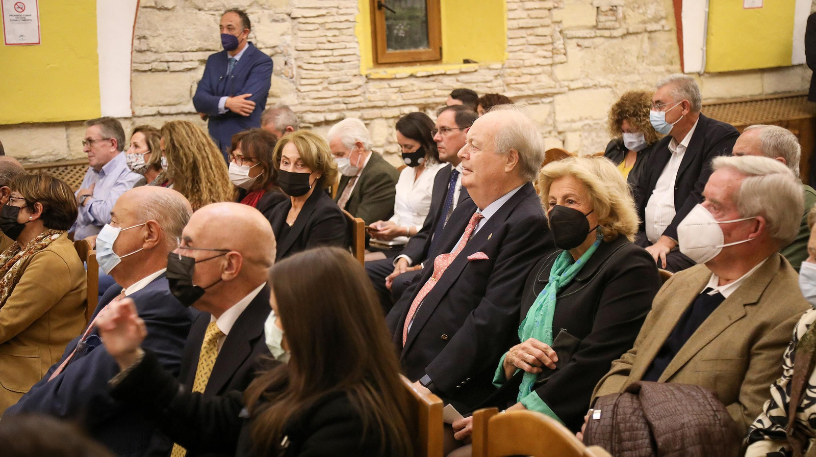 Emotivo y merecido homenaje a cuatro ilustres hosteleros