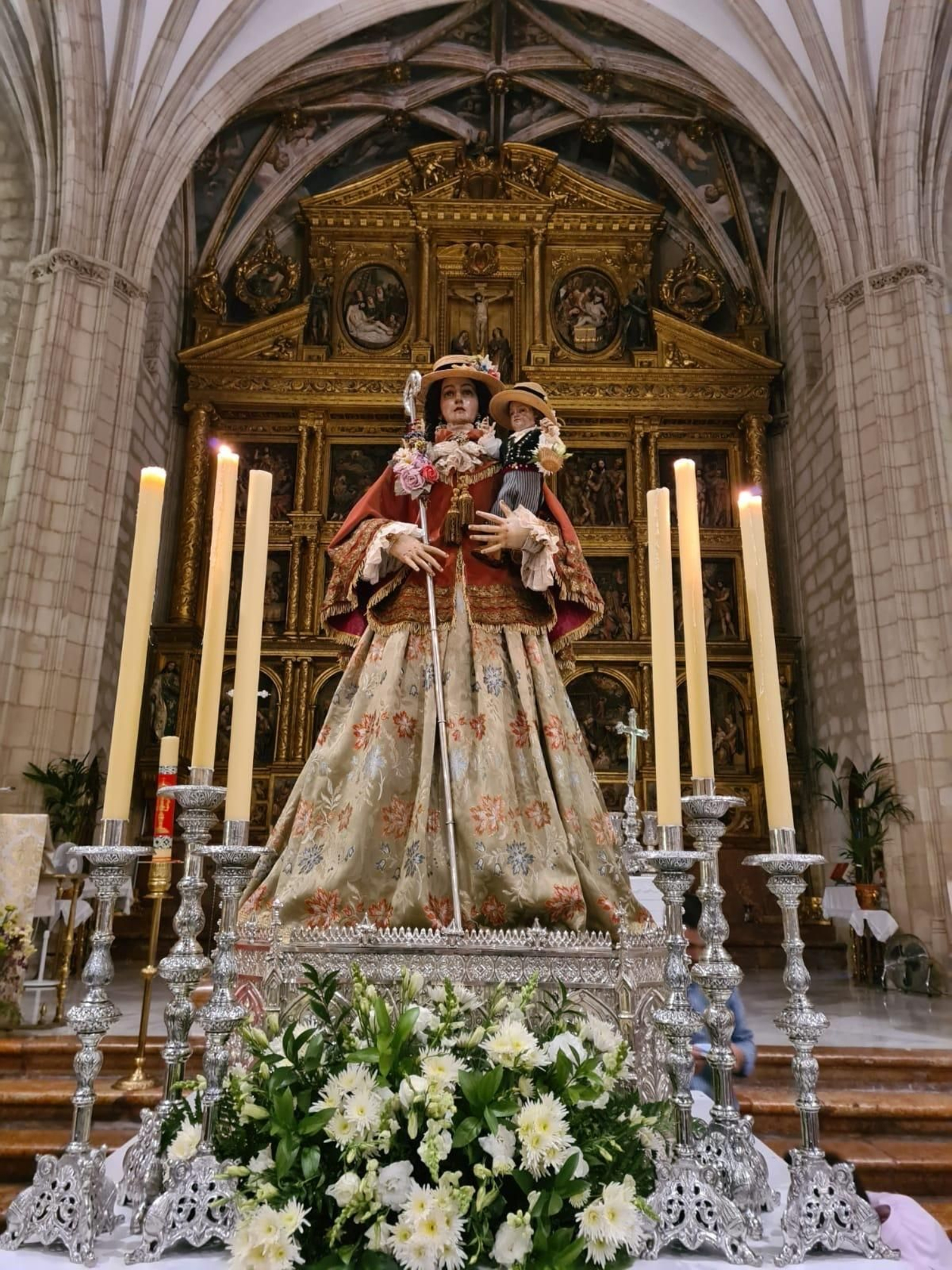 La llegada a Lucena de madrugada de la Virgen de Araceli, en fotografías