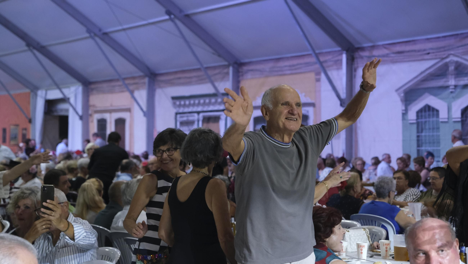 El homenaje a los mayores en la Feria de Almería 2025, en imágenes