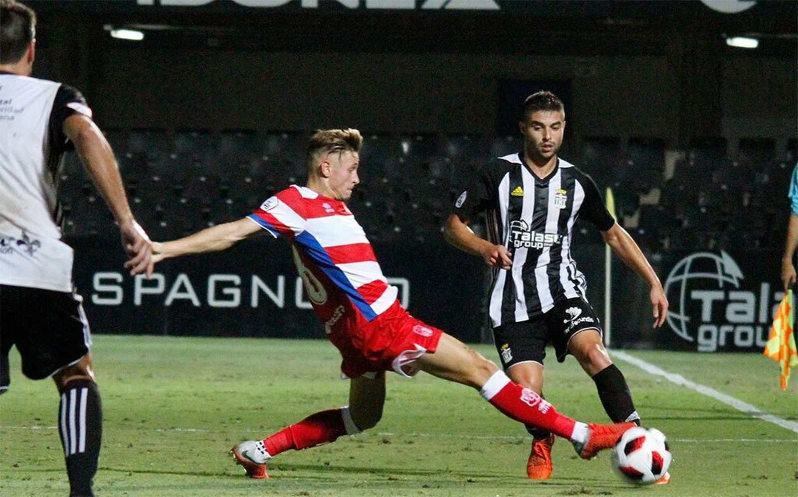 Isi volvió a jugar con el Recreativo, algo que no hacía desde la primera jornada en Cartagena.