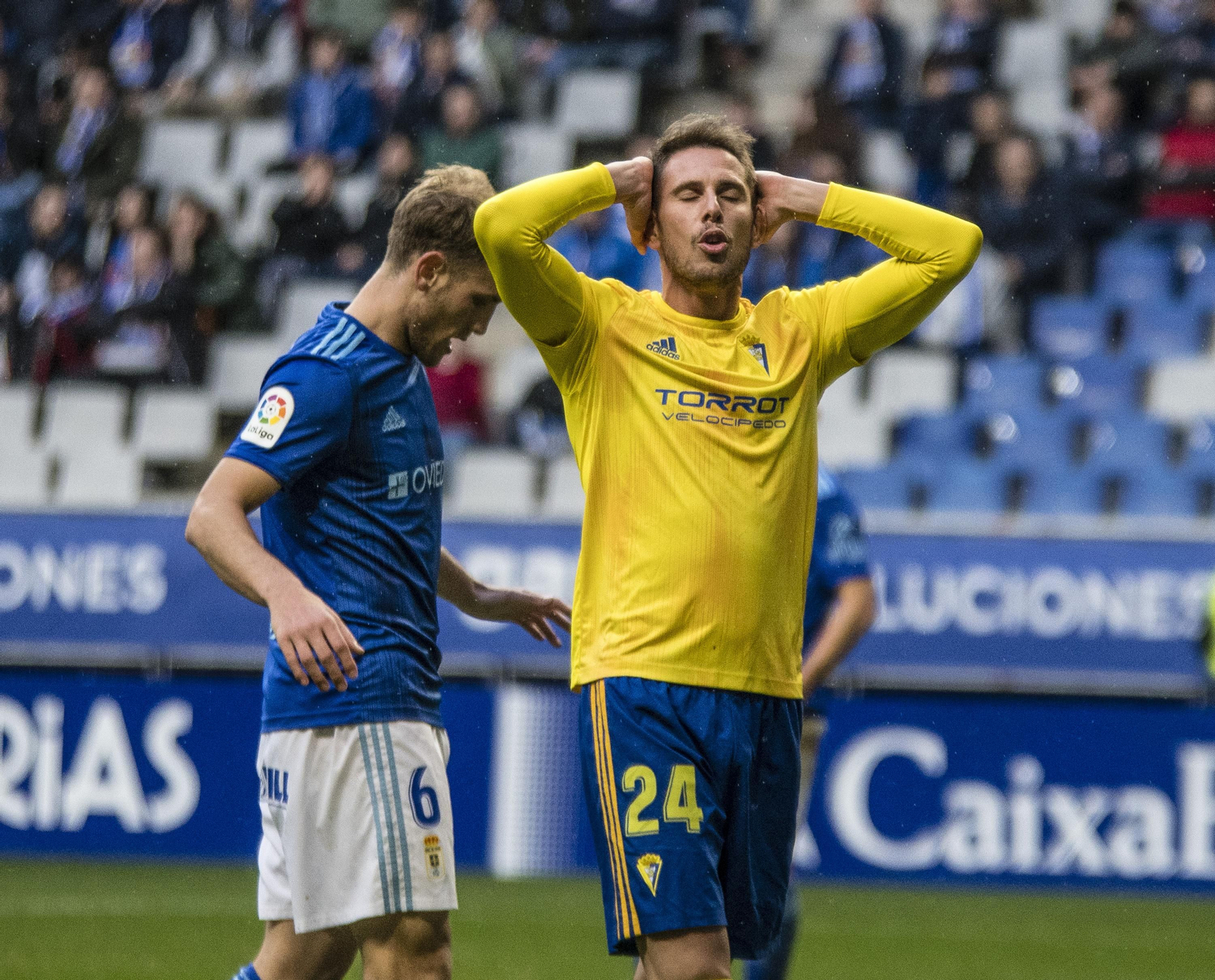 Partido Oviedo CF-Cádiz CF