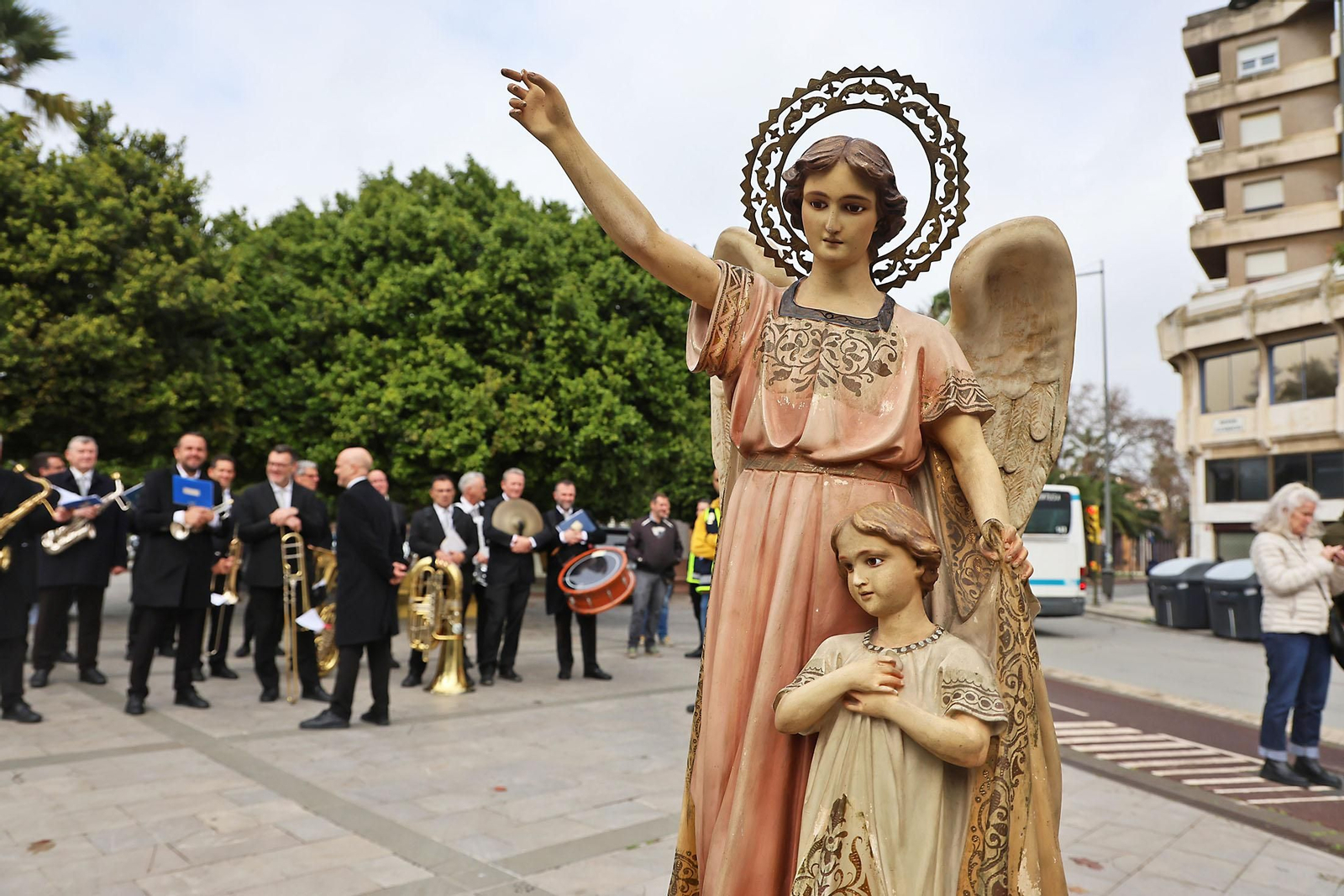 Imágenes del homenaje a a la Policía Nacional en su 201 aniversario