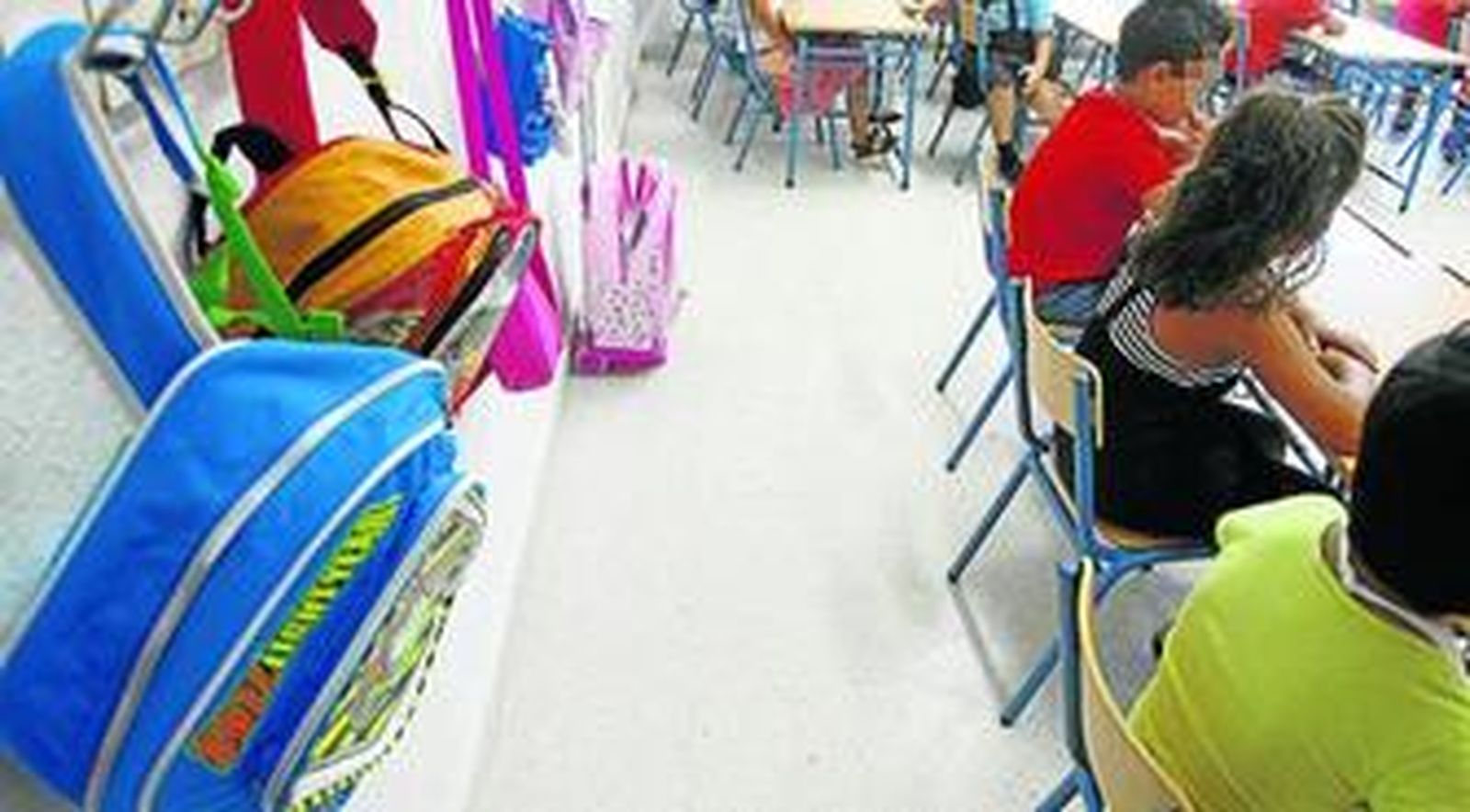 Imagen de un aula de Primaria en un colegio de la capital gaditana.