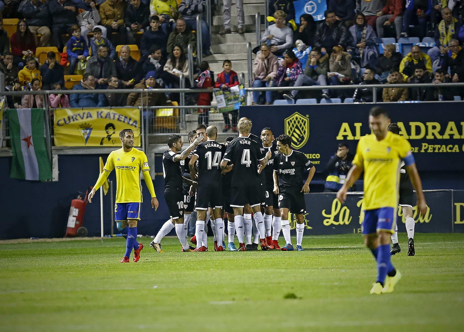 Las imágenes del Cádiz-Sevilla de Copa