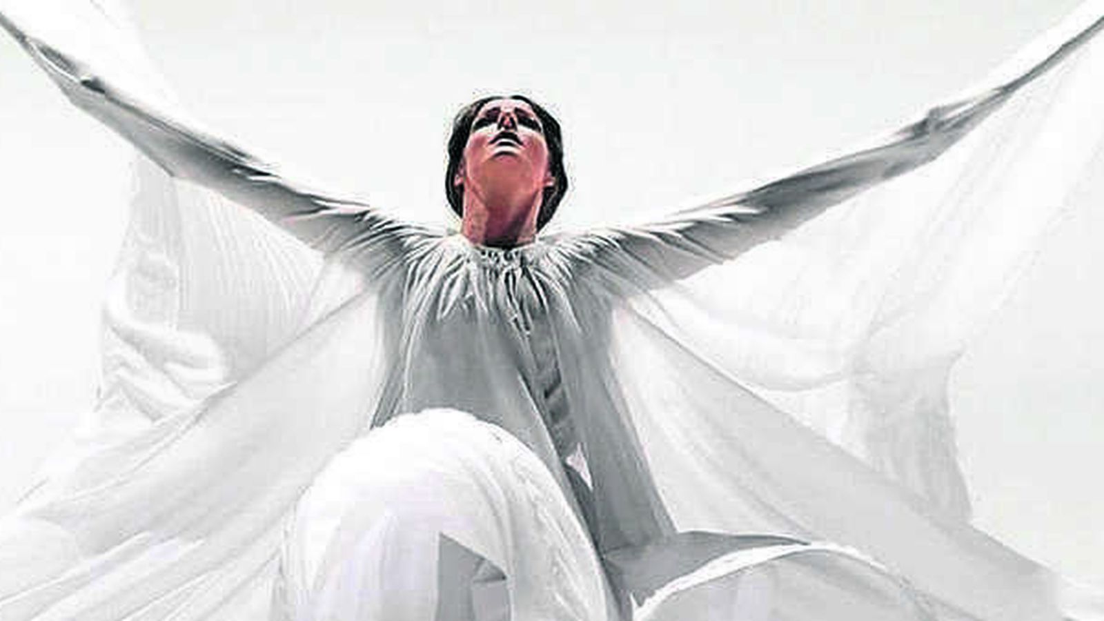 Úrsula López llega al Teatro de La Maestranza.