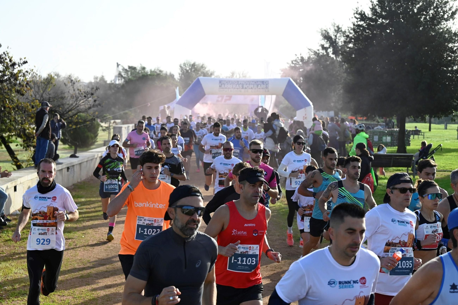 Las mejores fotos de la singular Carrera AJE Córdoba