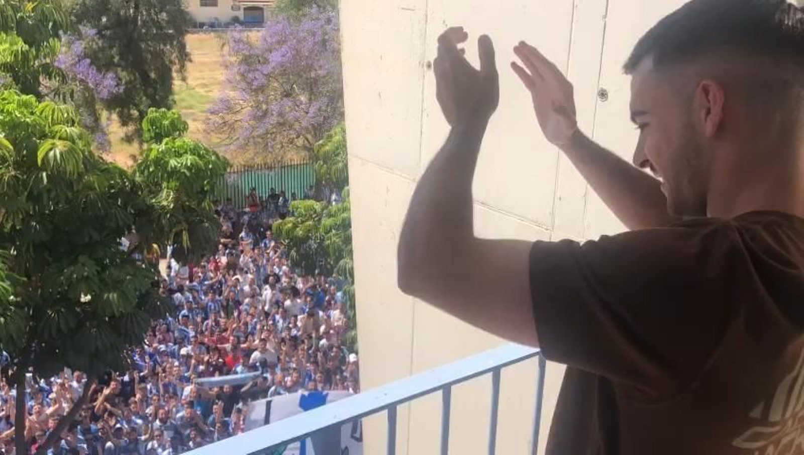 Ramón alucina con el recibimiento de la afición Ramón alucina con el recibimiento de la afición