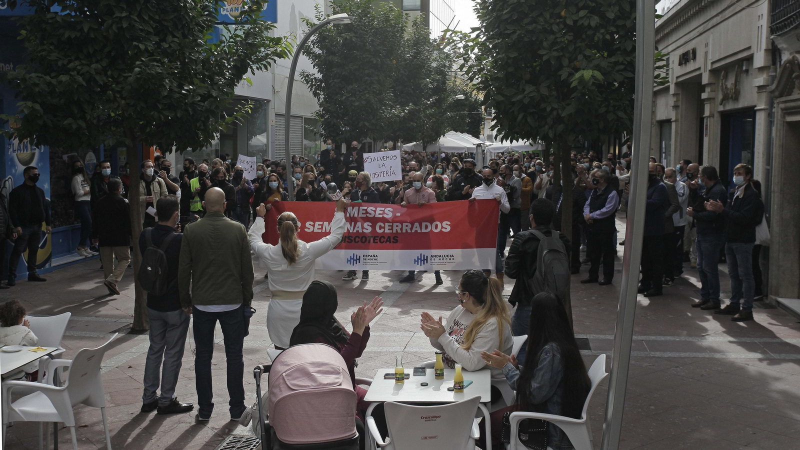 Fotos de la manifestación de la hostelería en Algeciras