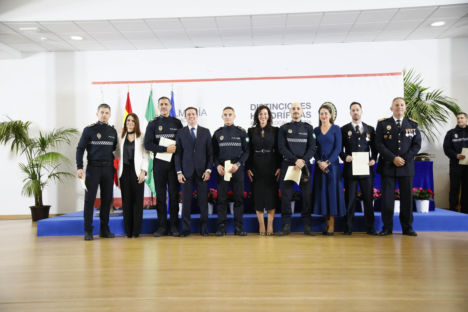 Las imágenes del acto institucional de la Policía Local de Almería con motivo de la festividad de su patrón, San Esteban