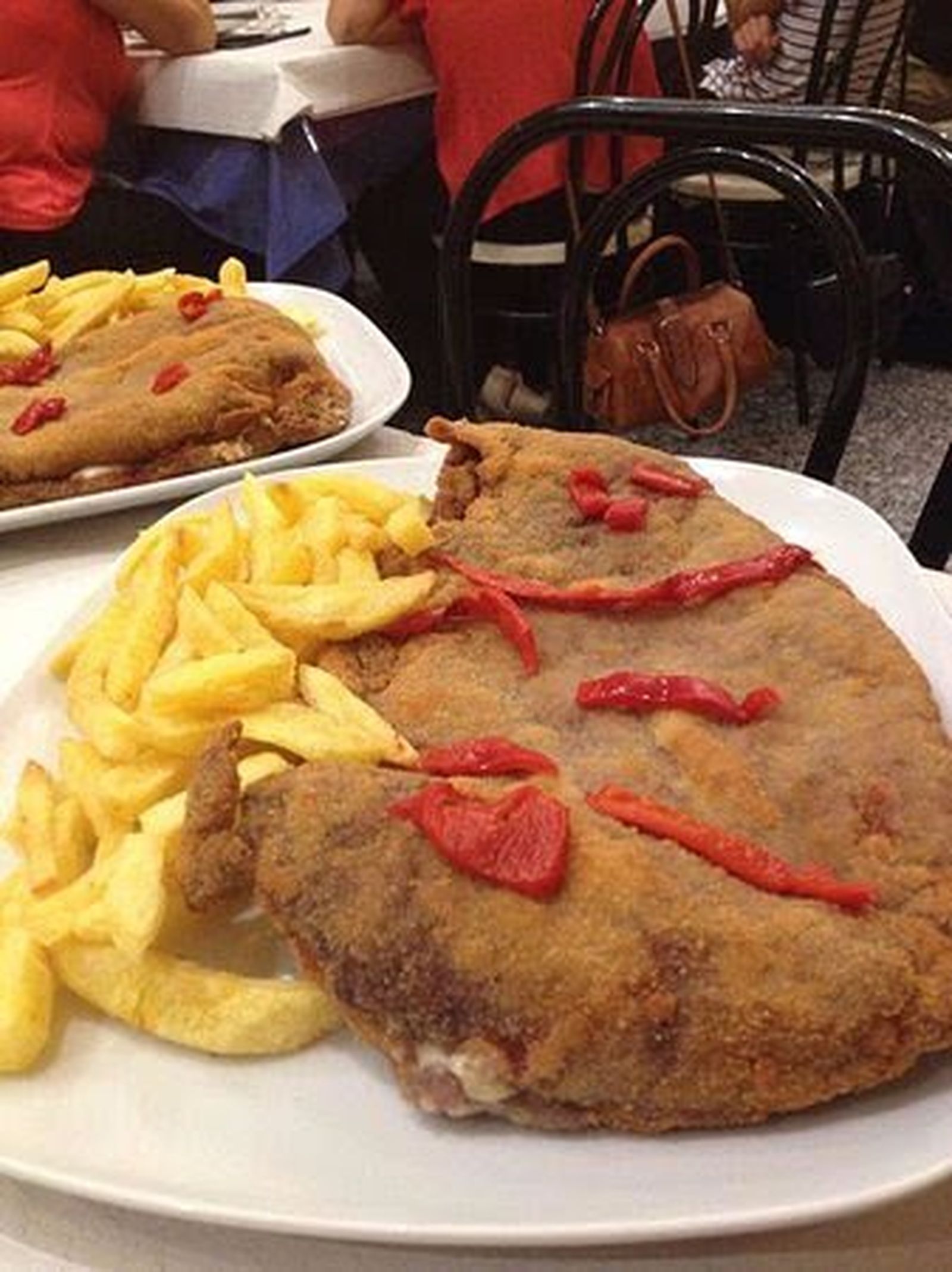 El cachopo de Carús, Casa de Comidas
