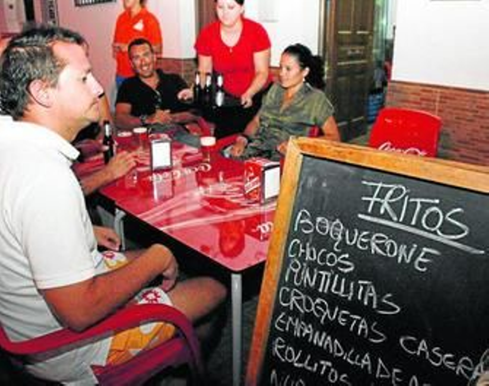 Un establecimiento de Cartaya que ofrece fritos como tapas.