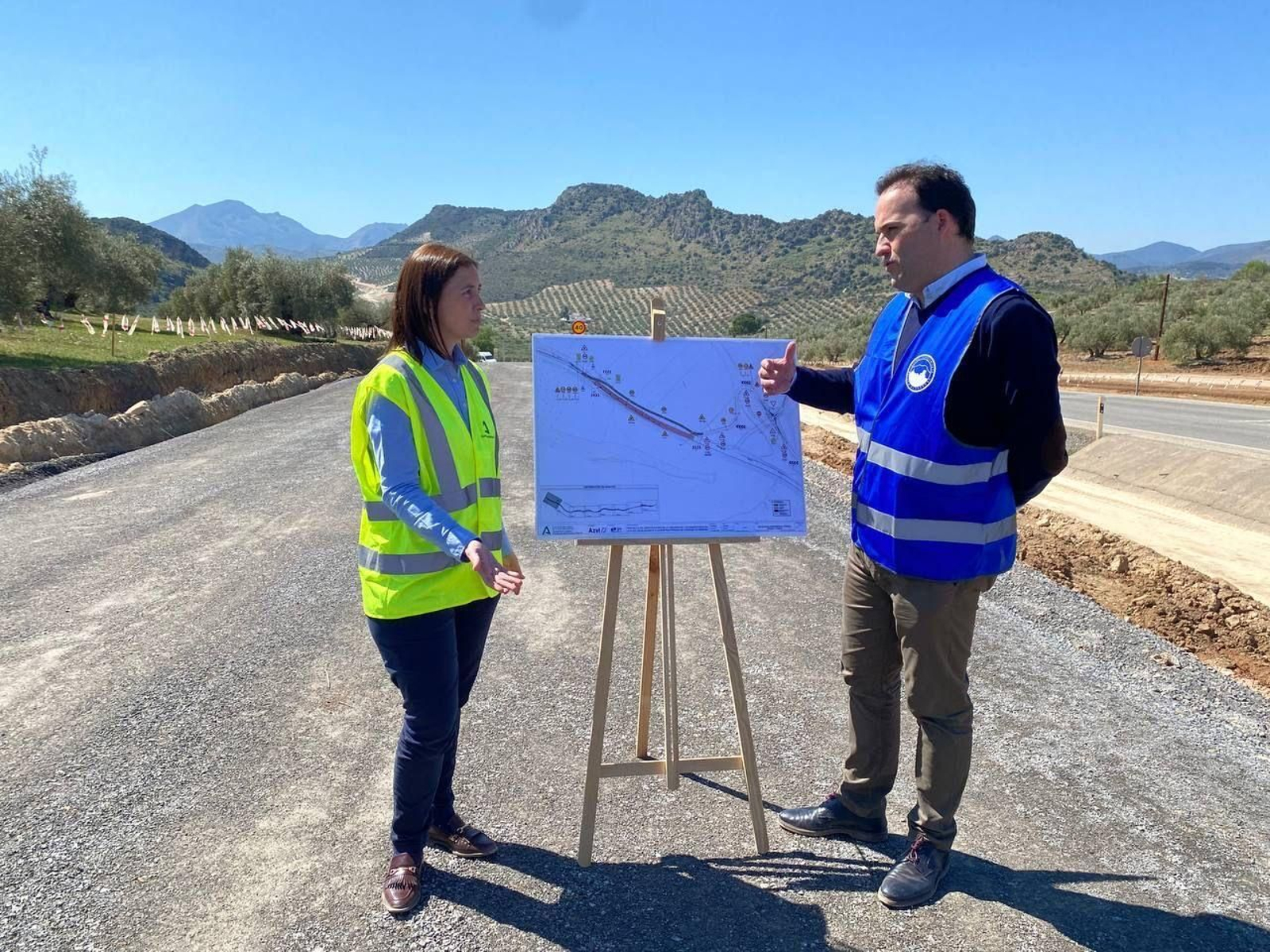 Cristina Casanueva visita las obras.