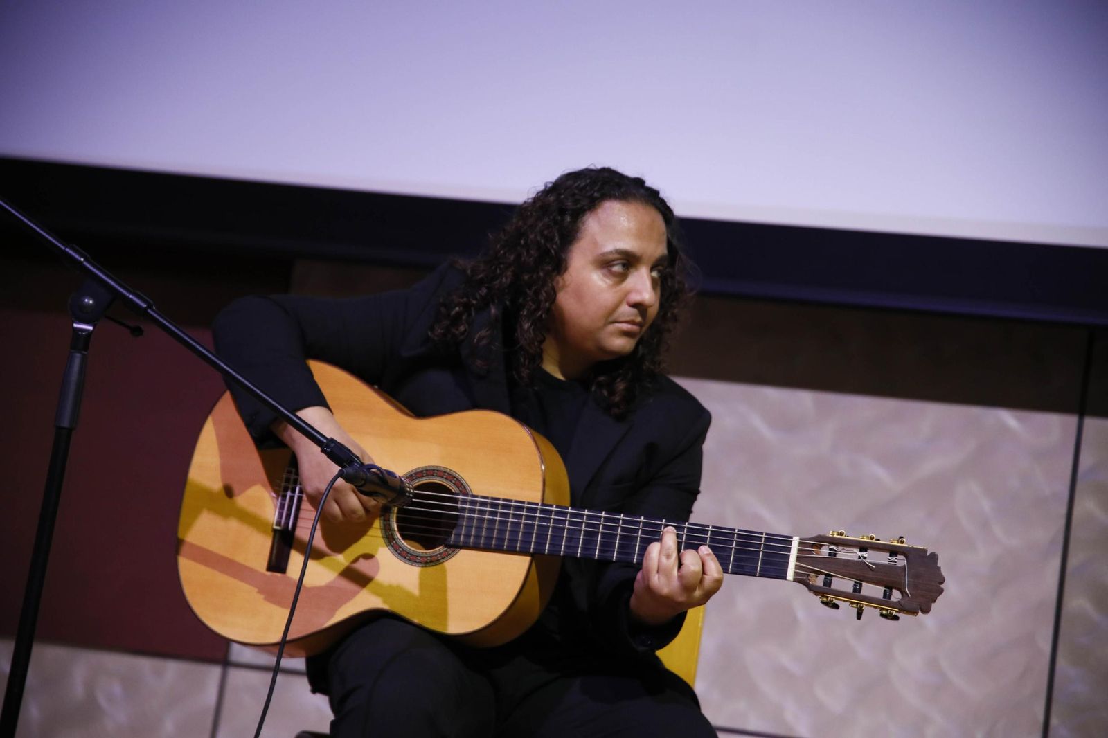 Las imágenes del acto de entrega de la Medalla de Oro a José Fernández Torres Tomatito, en la Universidad de Almería