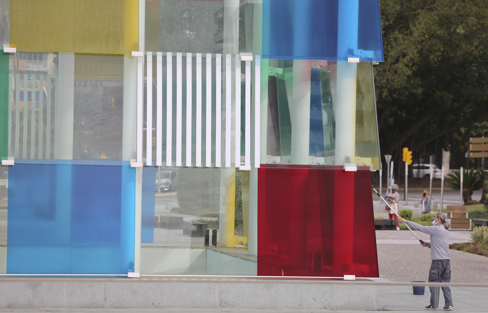 El Muelle Uno tras la primera semana de cierre de comercio y hostelería en Málaga capital