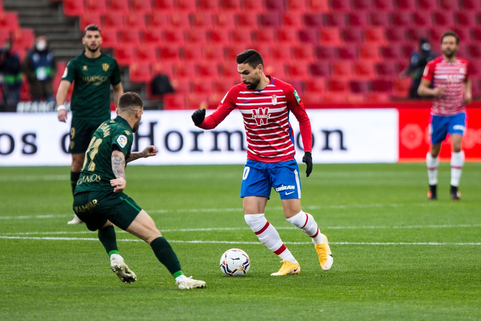 La última visita del Huesca, en Primera, terminó con empate a tres goles.