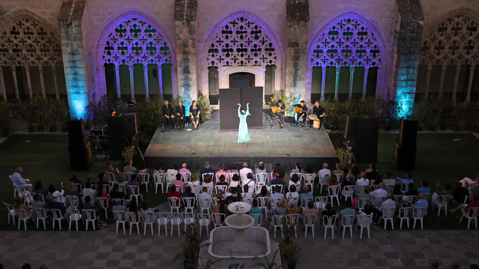 La Fiesta de la Bulería empieza con ‘Jaleo’, dirigido por María José Franco a cargo de la Compañía Jóvenes Flamencos