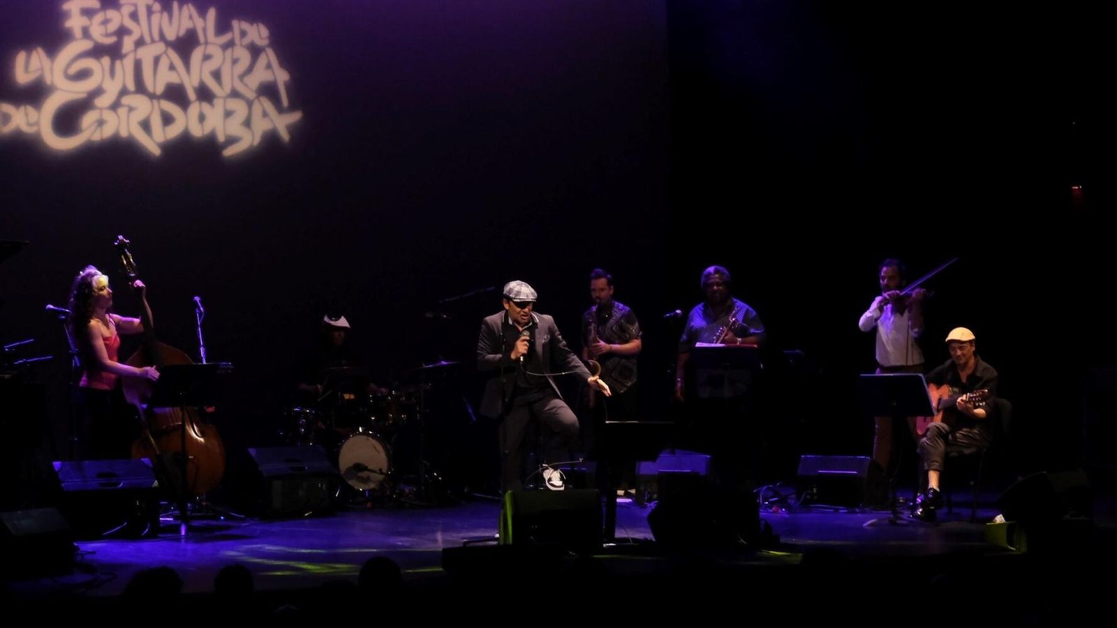 Zenet y su banda, en el Festival de la Guitarra.