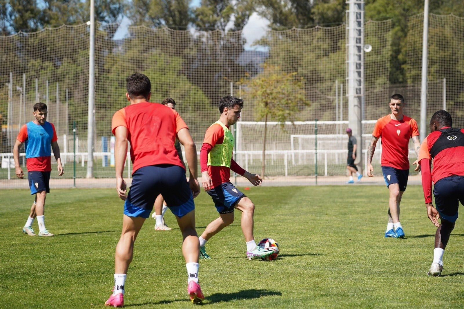 Jugadores del Algeciras en uno de los entrenamientos de la semana Jugadores del Algeciras en uno de los entrenamientos de la semana