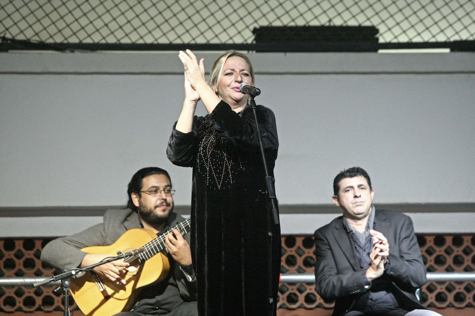 Imágenes de una noche de lujo en Algeciras