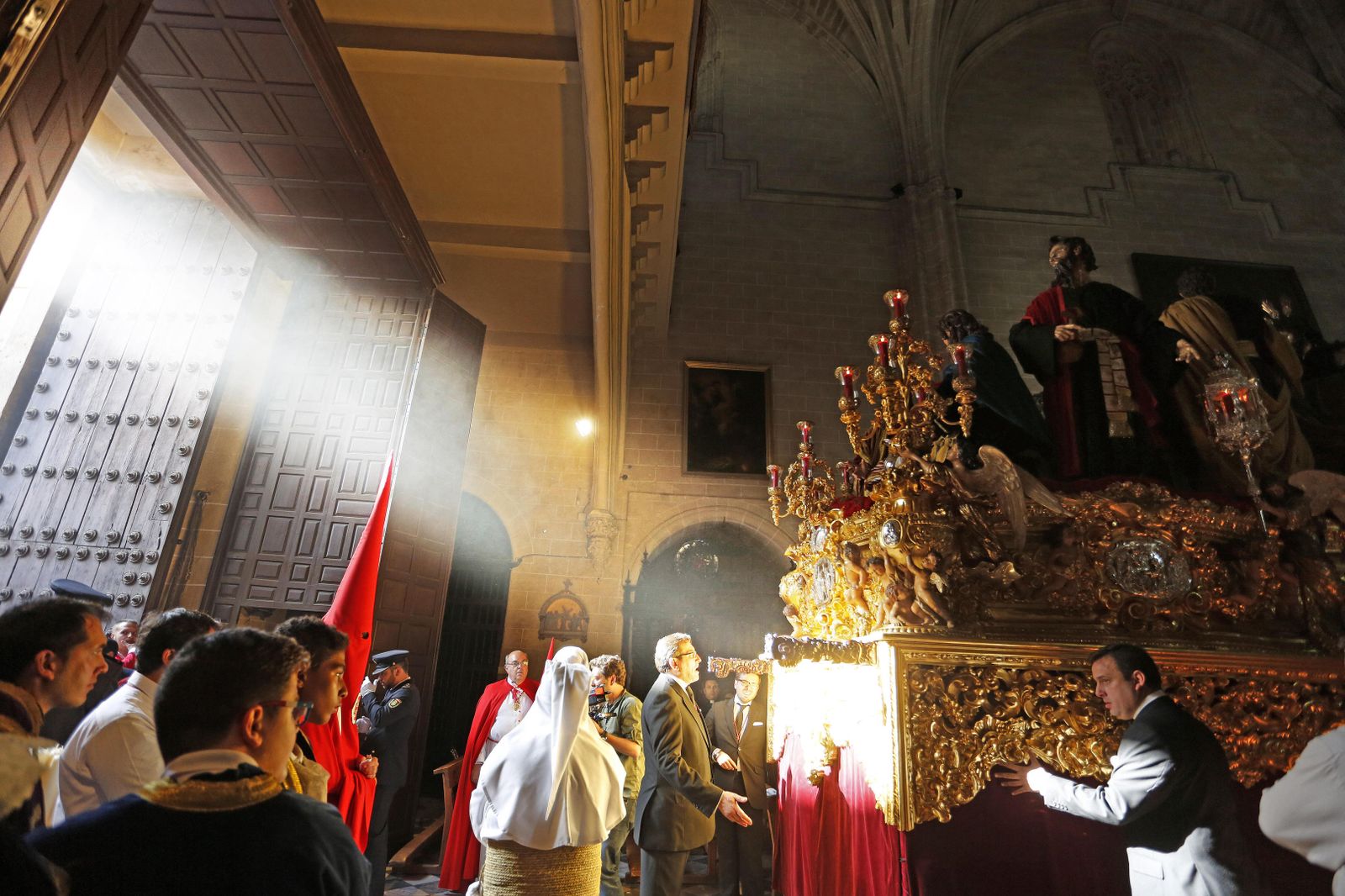Imágenes del Lunes Santo en Jerez