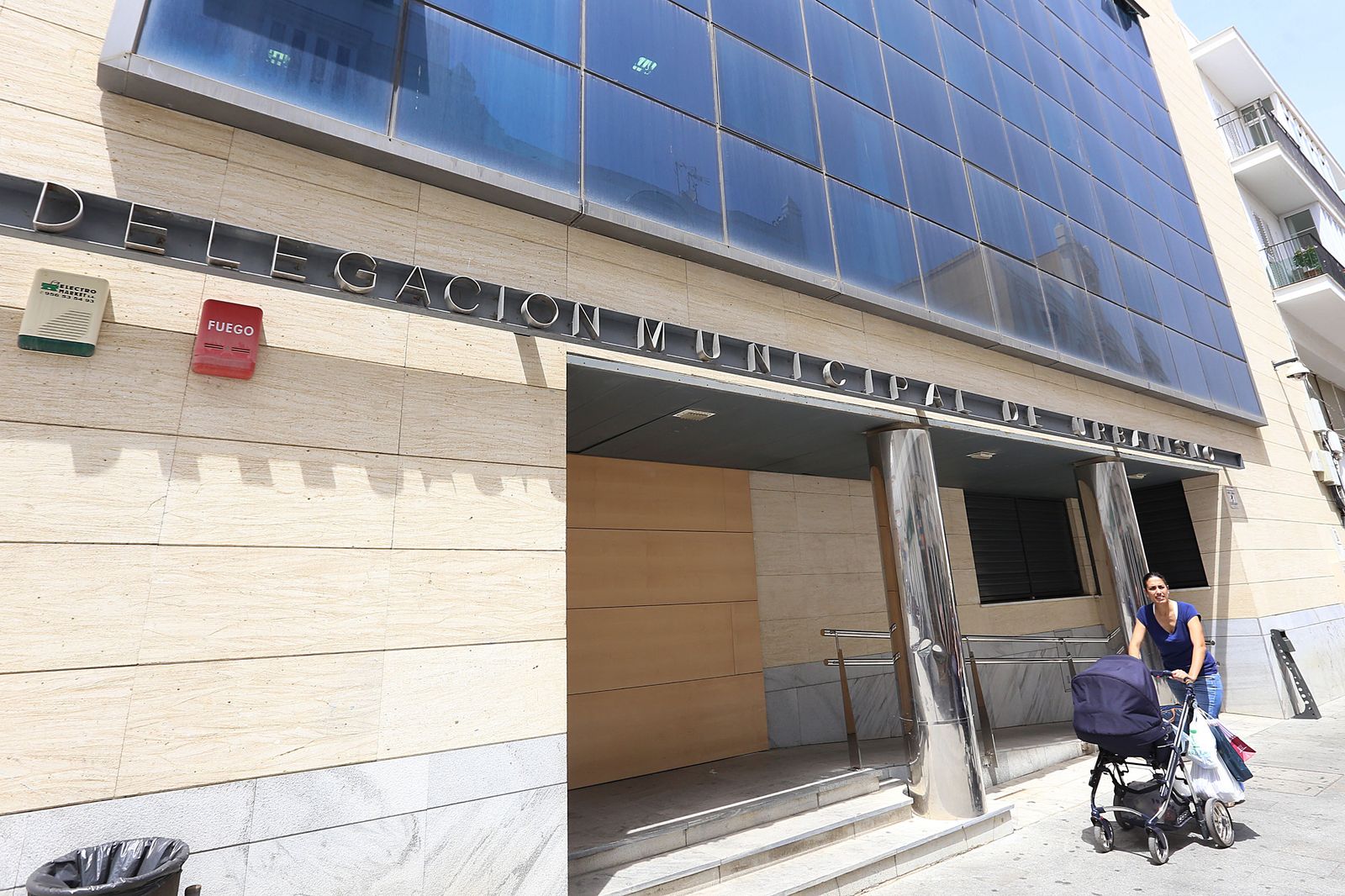 Vista del edificio que alberga la Delegación de Urbanismo, junto al Ayuntamiento, en una imagen de archivo.