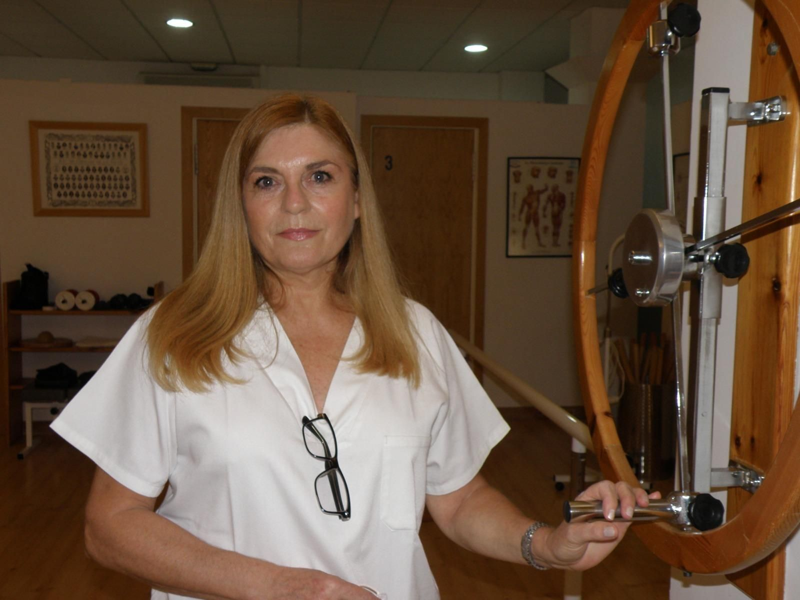 Esperanza López, la tercera aspirante a la presidencia de Vox en Granada.