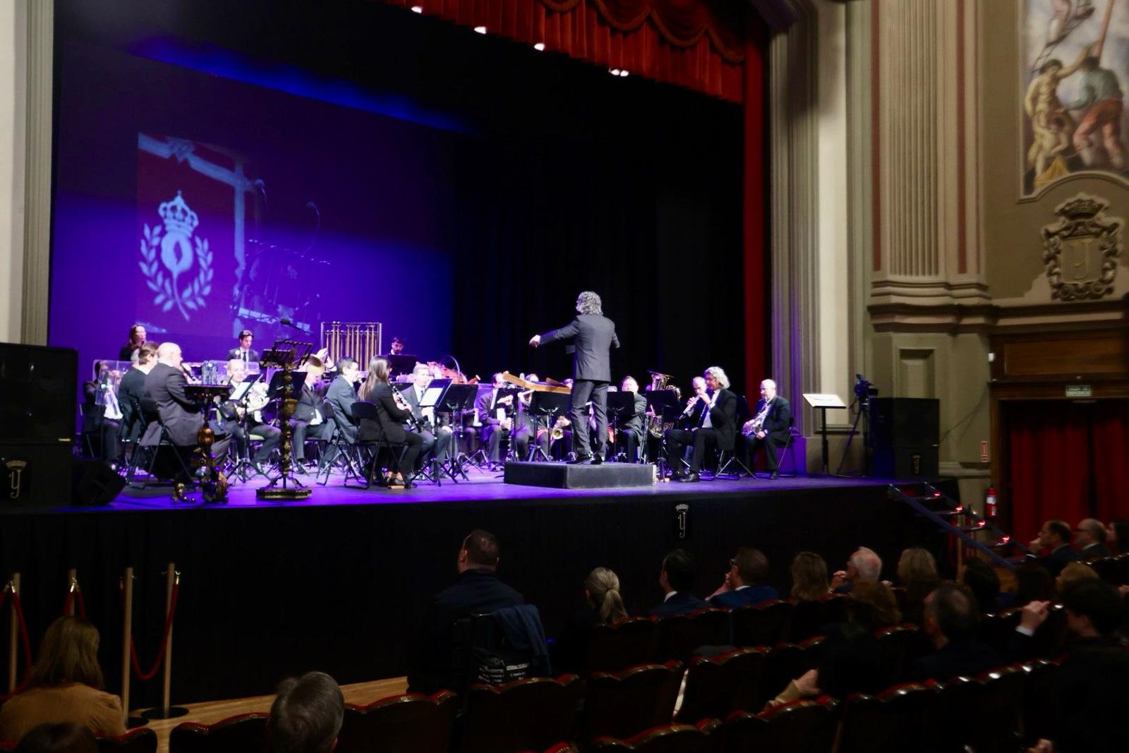 Entrega de las Tapas del Pregón de la Semana Santa de Granada 2025