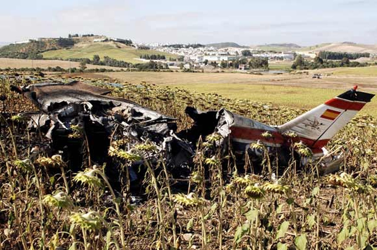 Fallece un sevillano en un accidente de avioneta en Cádiz