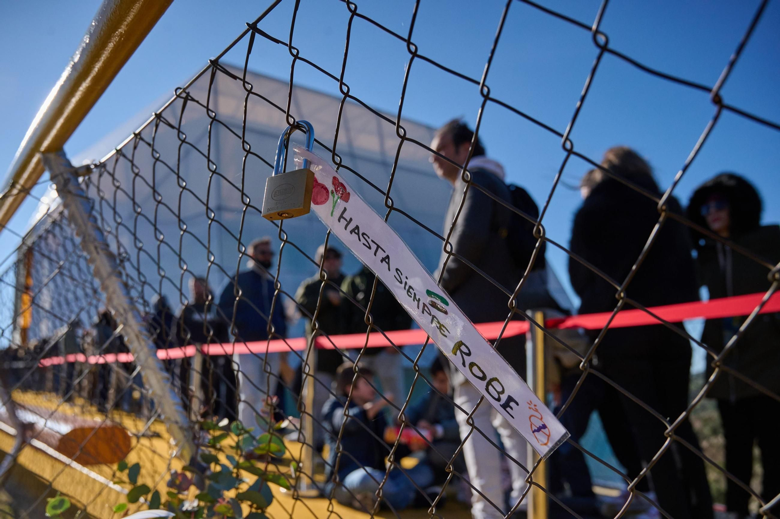 Las fotos del acto homenaje a Robe Iniesta en Plasencia