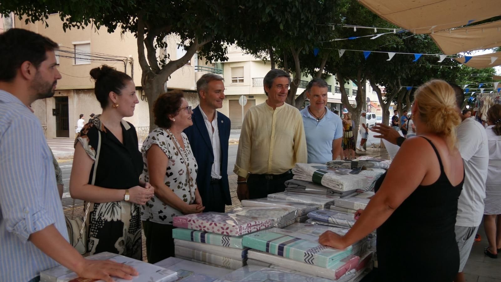 Visita a los puestos.