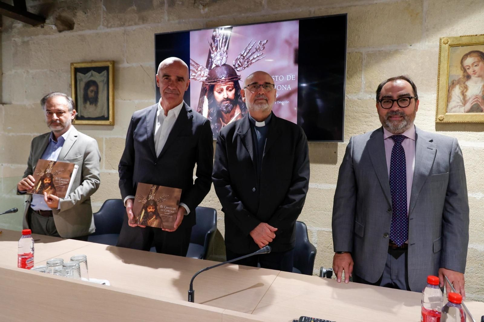 Fernando Gabardón, Antonio Muñoz, Manuel Cotrino y Víctor Antonio de Padilla