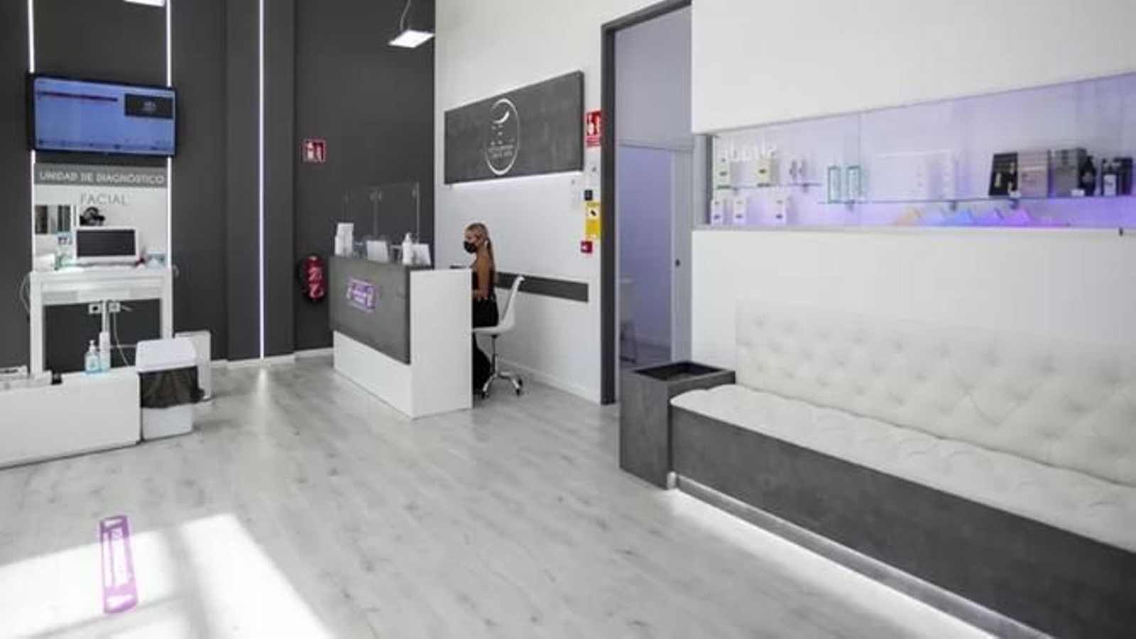 Centro de Estética Ideal.