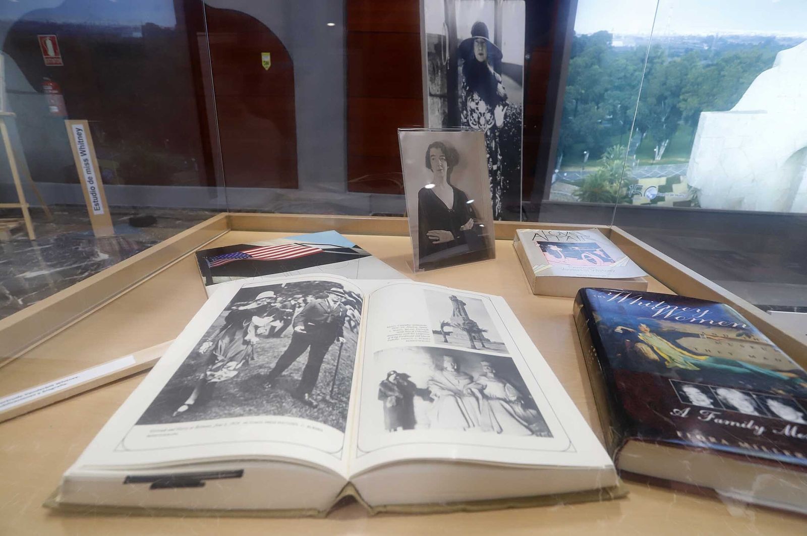 Imágenes de la inauguración de la exposición "Colón, Monumento a la amistad con los Pueblos de América"