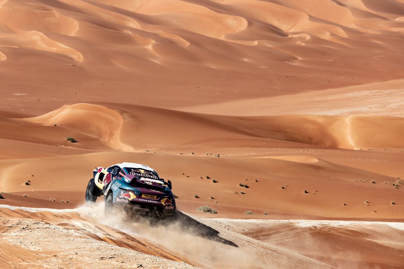 Las espectaculares imágenes del Dakar por las dunas